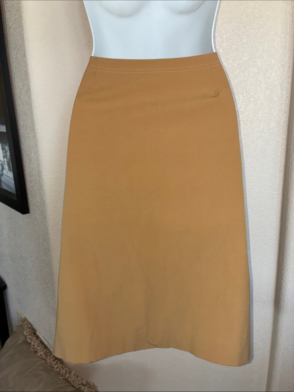 Que Skirt, Women's 10, Tan, Silver Snaps on side slits, zip front, pockets. EUC - Picture 5 of 16